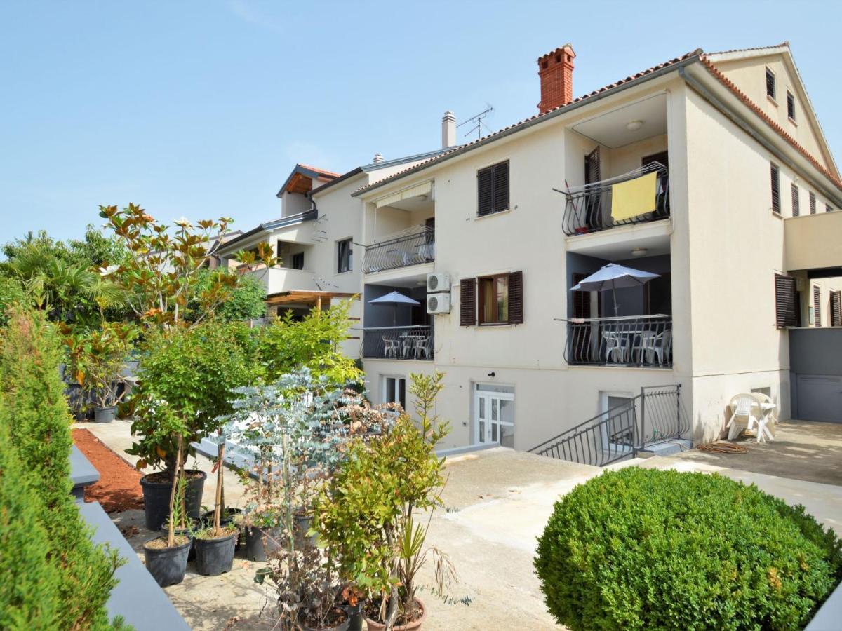 Appartement Alba - Roj157 By Interhome Rovinj